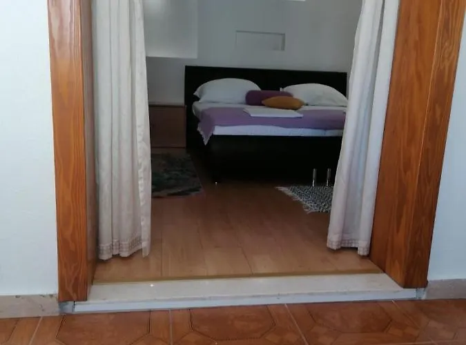 شقة Kurilj ماكارسكا
