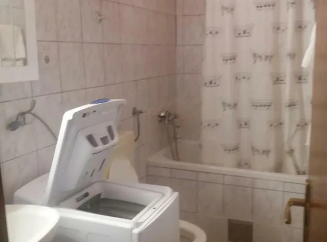 Kurilj شقة