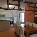 Daire Kurilj Makarska