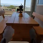 Kurilj Apartman *
