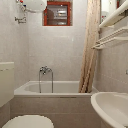 Kurilj 마카르스카